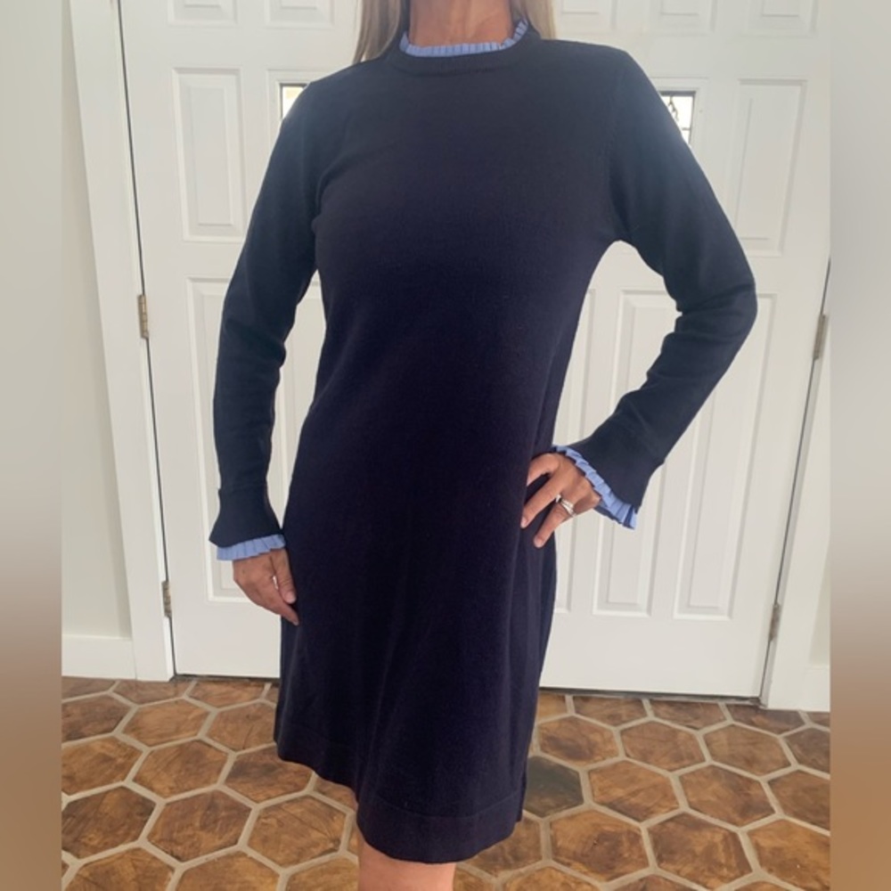 Vince Camuto Navy long sleeve Sweater Dress Size Small NWOT